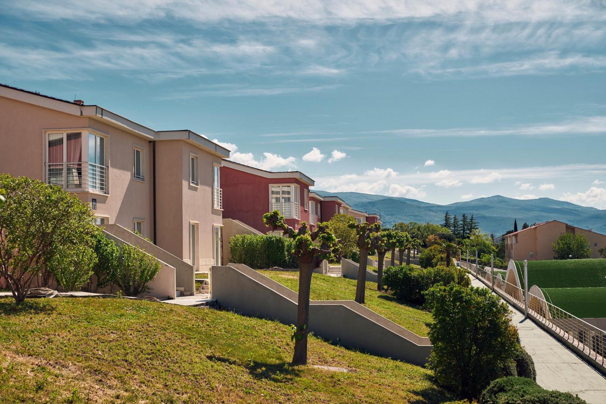 Apartments Grand Novi Vinodolski Resort Exterior photo