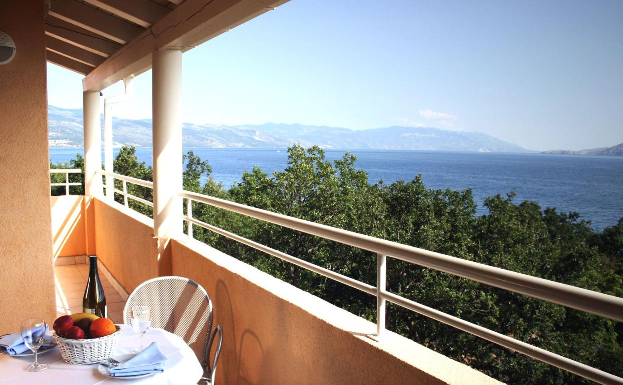 Apartments Grand Novi Vinodolski Resort Room photo
