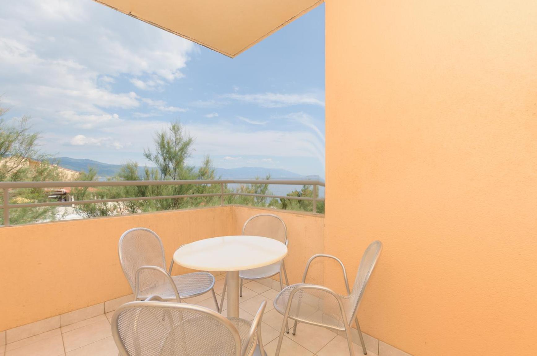 Apartments Grand Novi Vinodolski Resort Room photo